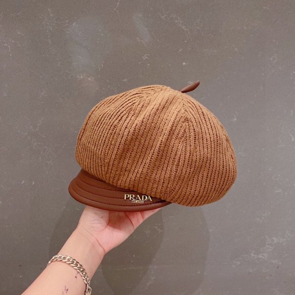 ?✨AUTHENTIC✨?Prada hat main image 6